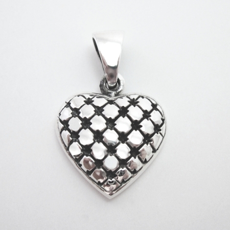 Detailed Lattice Sterling Silver Heart - Click Image to Close